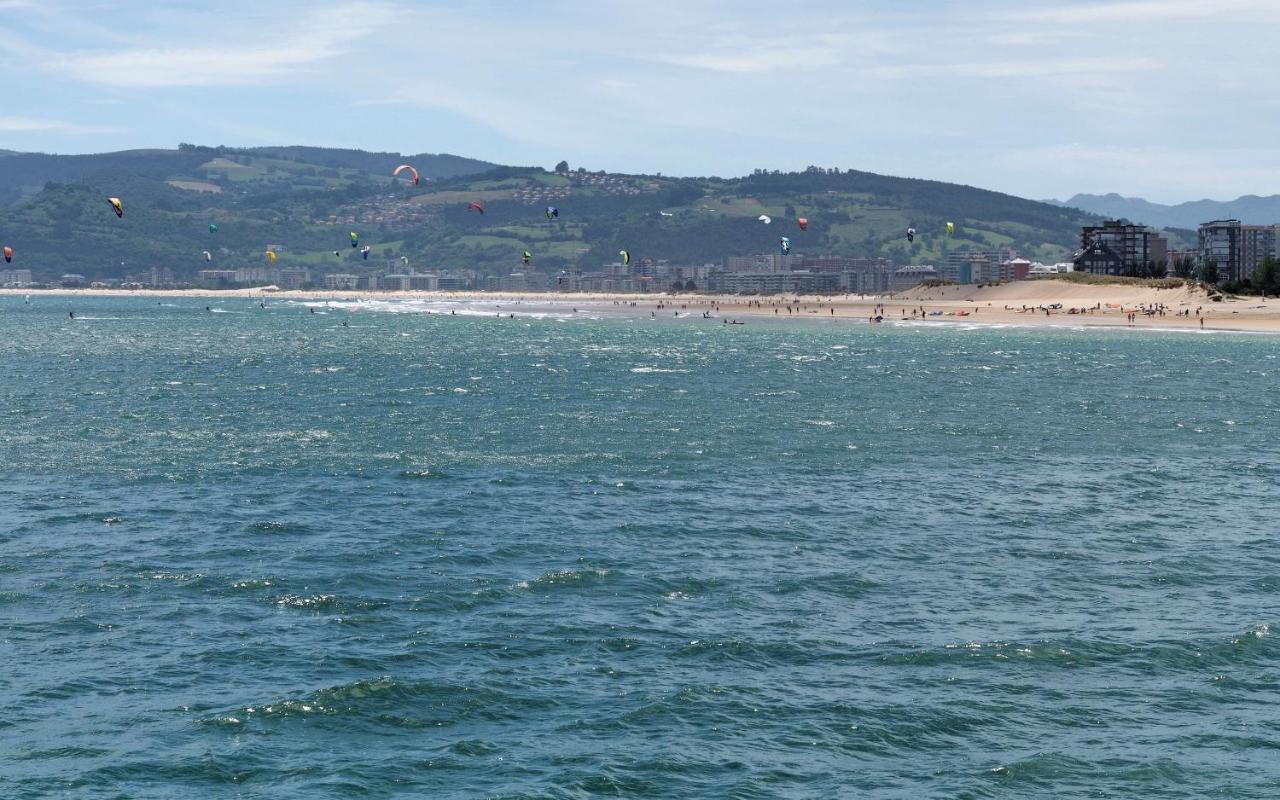 Vistamar. Primera línea. Bahía de Santoña Apartamento Exterior foto