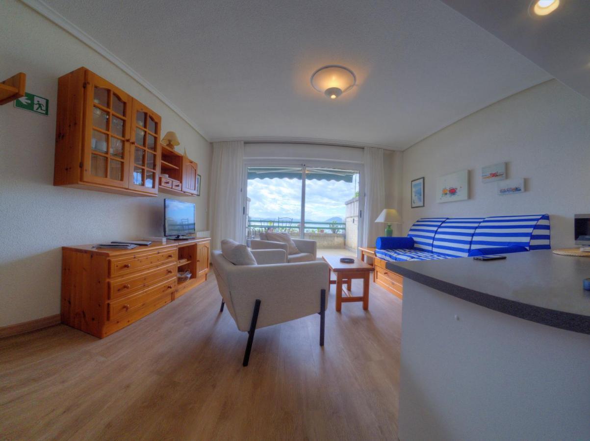 Vistamar. Primera línea. Bahía de Santoña Apartamento Exterior foto