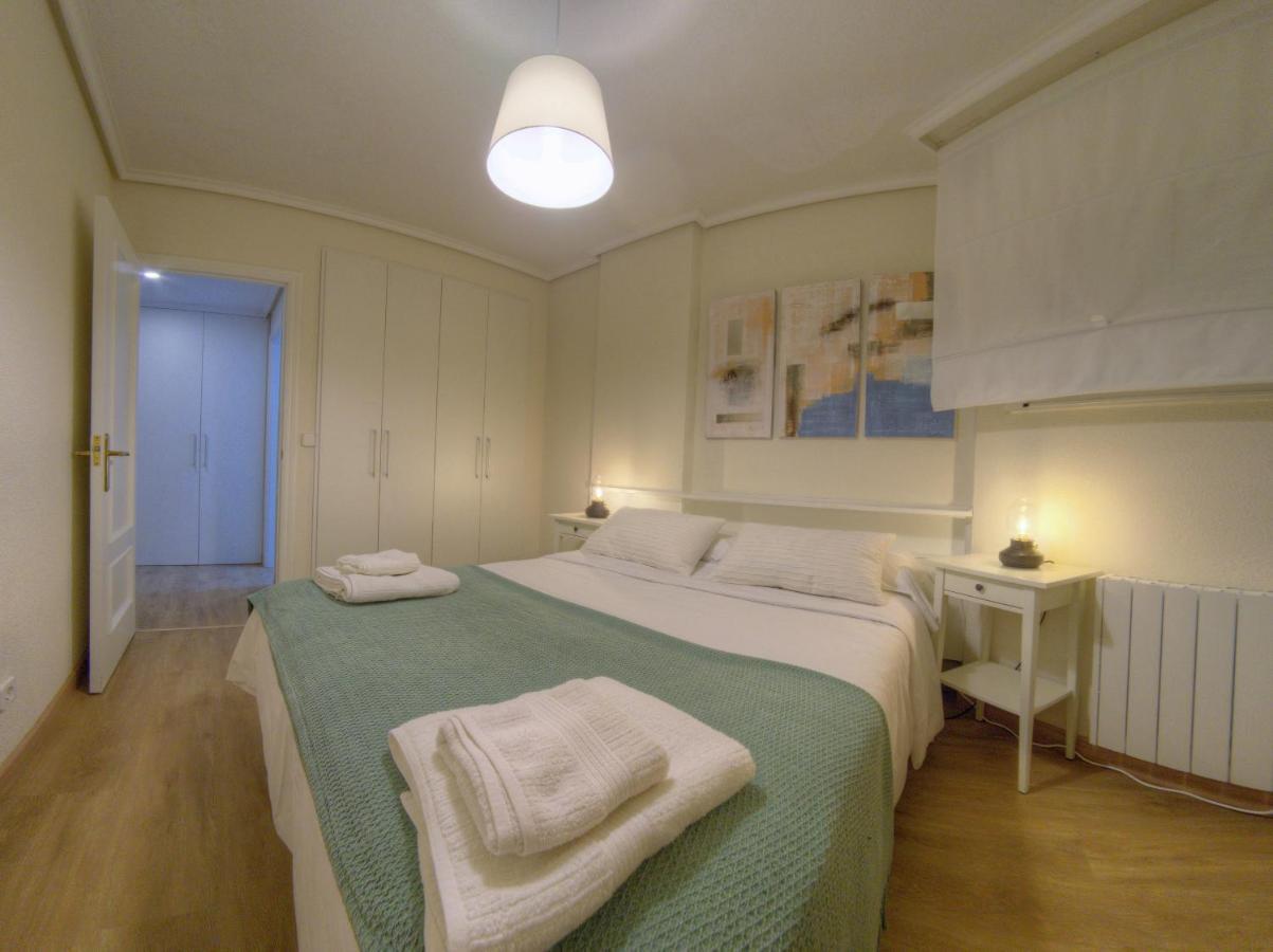 Vistamar. Primera línea. Bahía de Santoña Apartamento Exterior foto